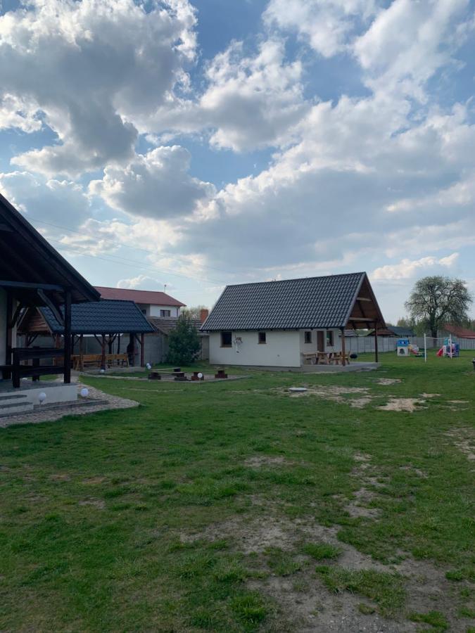 Domek Letniskowy 6-Osobowy Caloroczny Nad Jeziorem Wilczynskim Swietne Extérieur photo